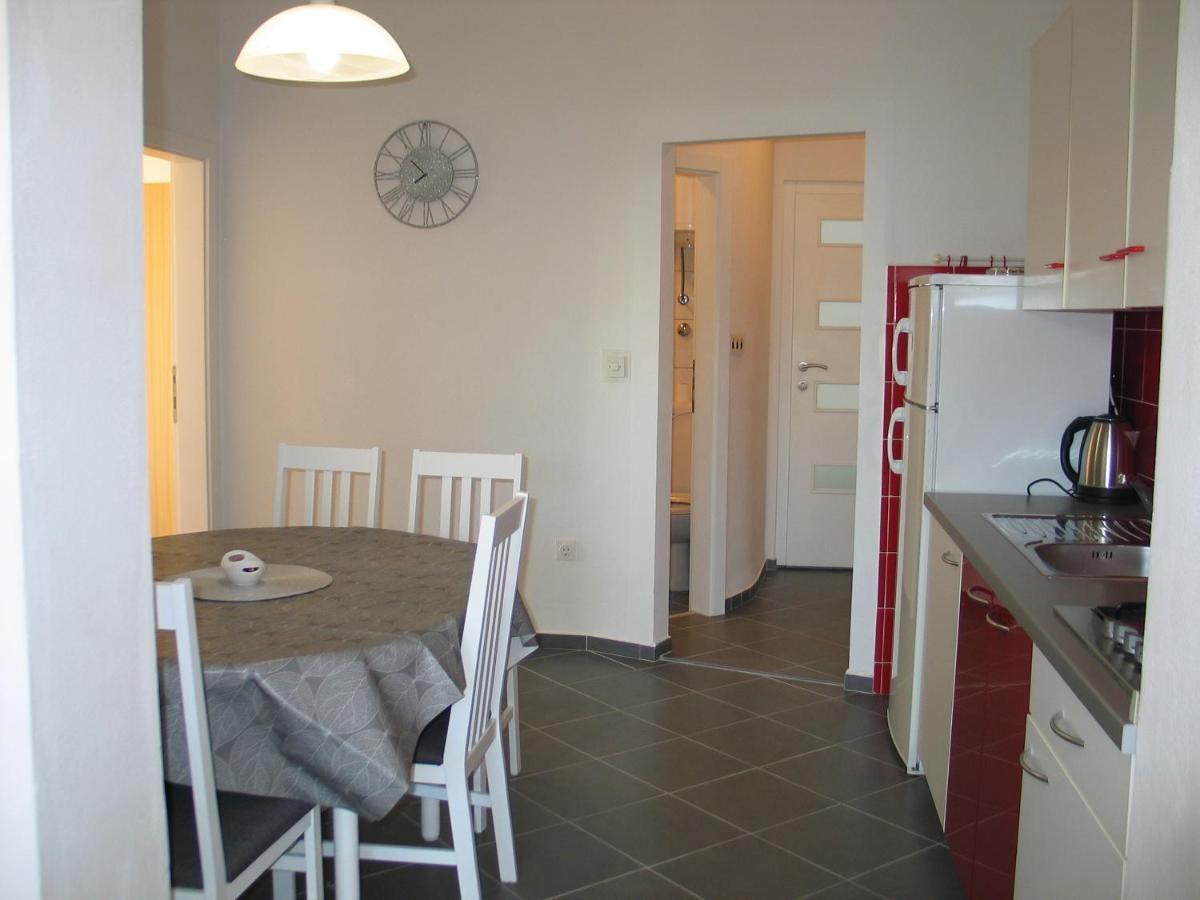 Apartmani Kunteja Pag Town Eksteriør bilde